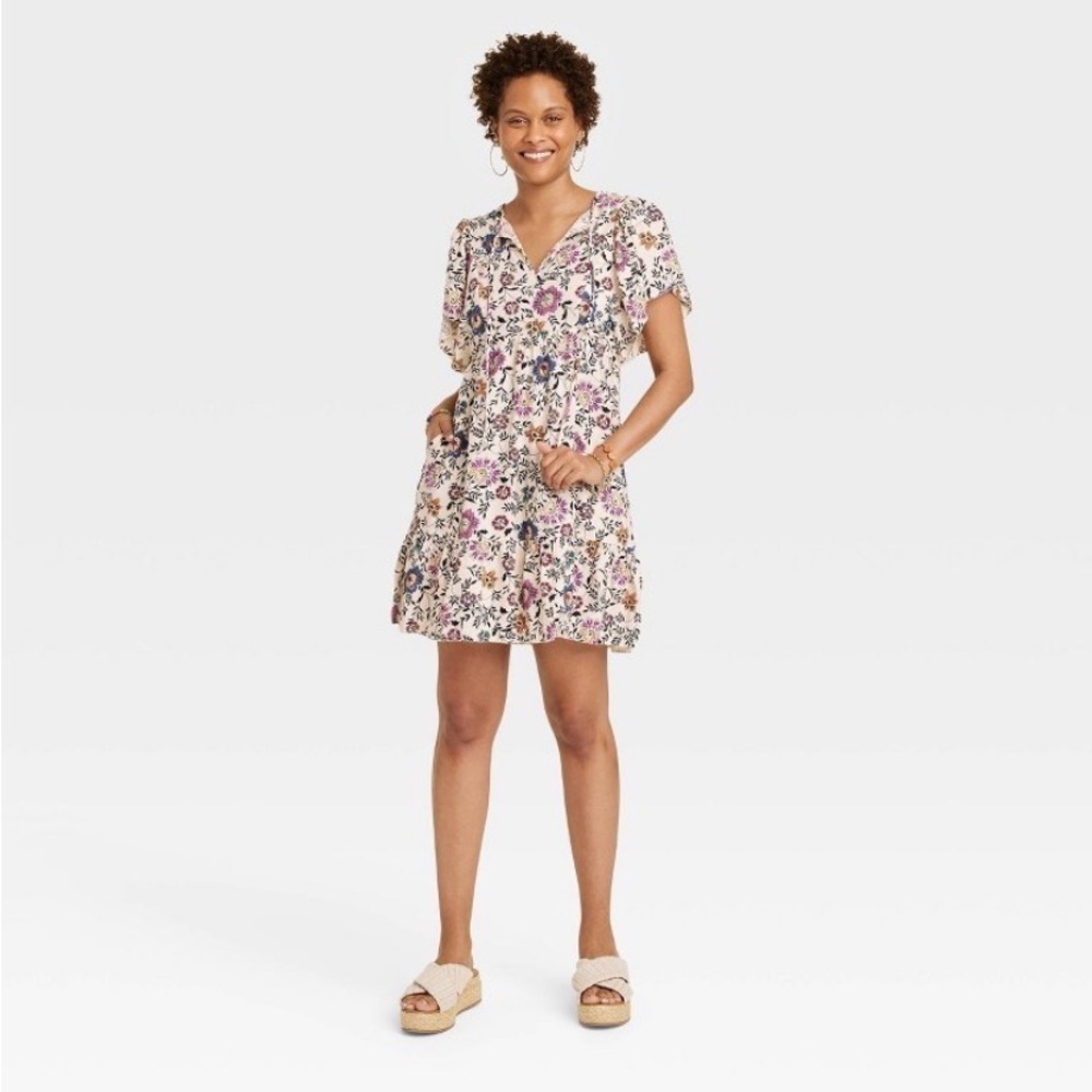 Women's Ruffle Short Sleeve A-Line Dress -
Knox Rose Ivory Floral